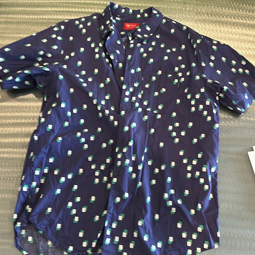 Supreme-print all over me